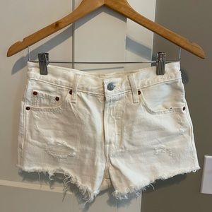 Levi’s 501 White Denim Shorts